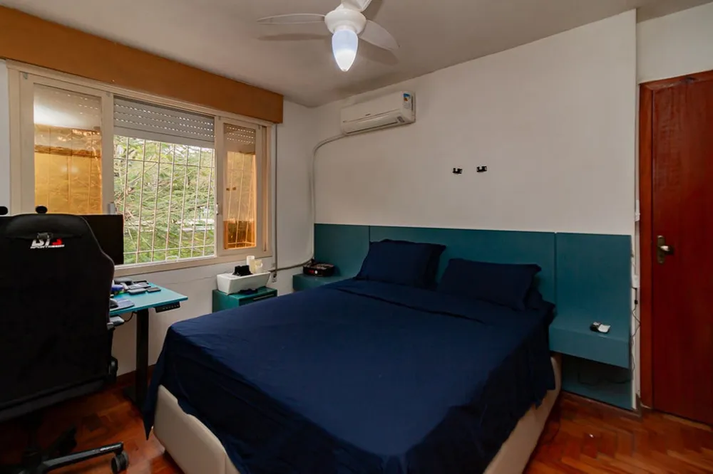 Apartamento para venda no bairro Passo da Areia em Porto Alegre