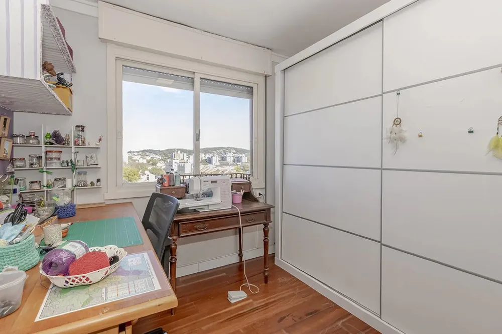 Apartamento para venda no bairro Camaquã em Porto Alegre