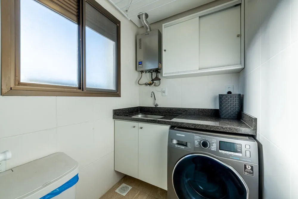 Apartamento para venda no bairro Rio Branco em Porto Alegre