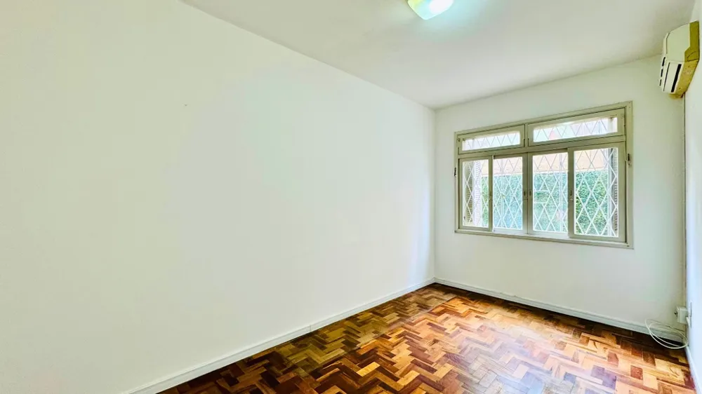 Apartamento para venda no bairro Floresta em Porto Alegre