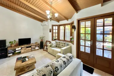 Casa para venda no bairro Nossa Senhora das Graças em Canoas