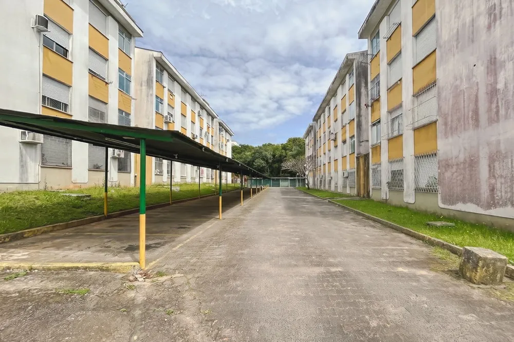 Apartamento para venda no bairro Vila Nova em Porto Alegre