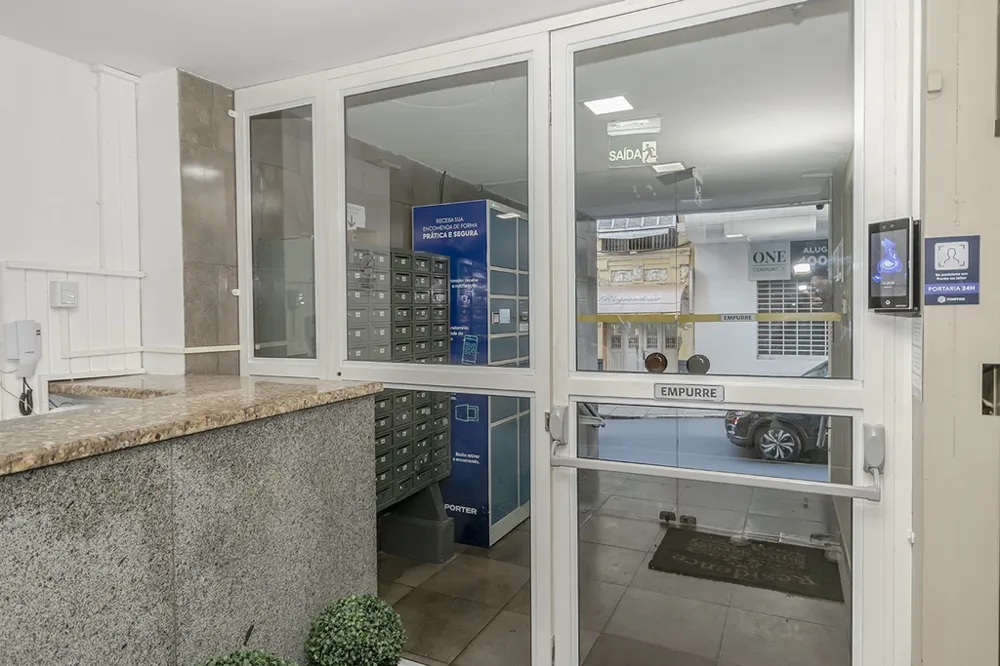 Apartamento para venda no bairro Centro Histórico em Porto Alegre