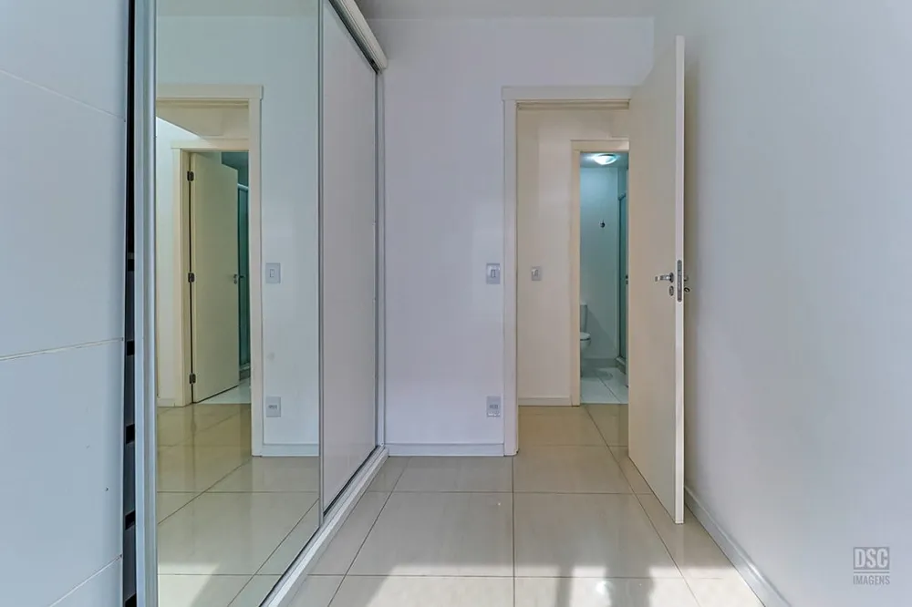 Apartamento para venda no bairro Vila Ipiranga em Porto Alegre