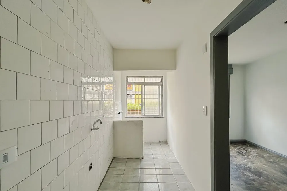Apartamento para venda no bairro Vila Nova em Porto Alegre