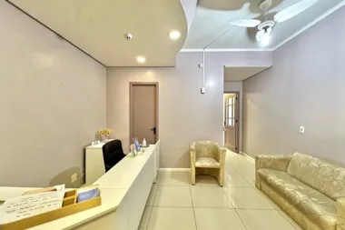 Sala para venda no bairro Centro em Canoas