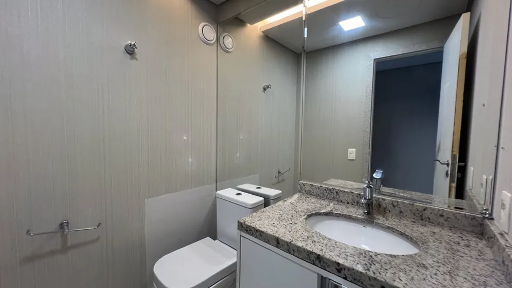 Sala para venda no bairro Higienópolis em Porto Alegre