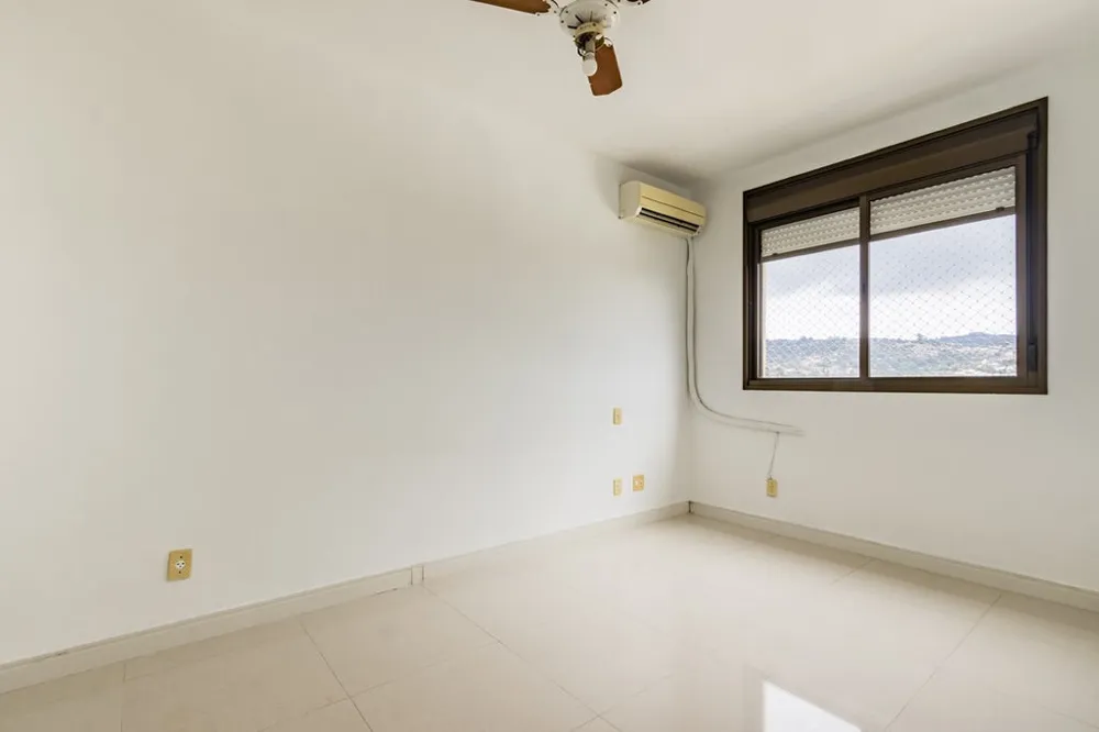Apartamento para venda no bairro Partenon em Porto Alegre