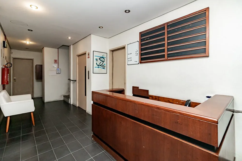 Sala para venda no bairro Auxiliadora em Porto Alegre