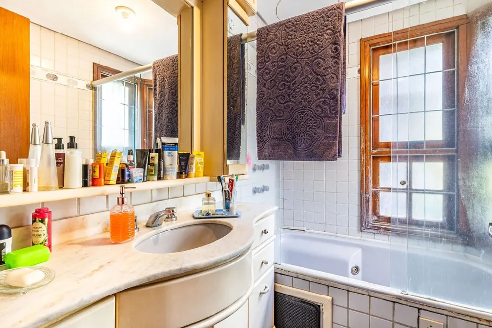 Apartamento para venda no bairro Moinhos de Vento em Porto Alegre