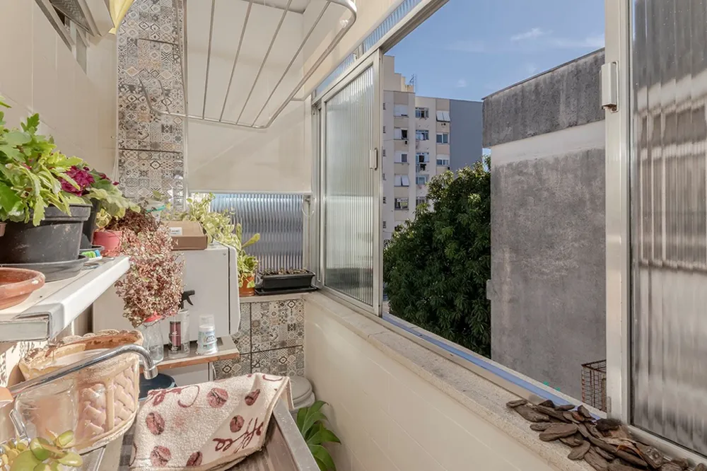 Apartamento para venda no bairro Partenon em Porto Alegre