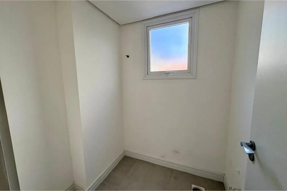 Casa para venda no bairro Tristeza em Porto Alegre