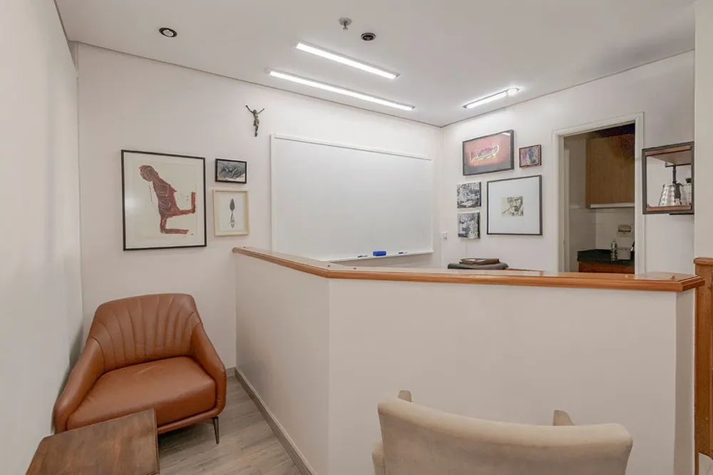 Sala para venda no bairro Moinhos de Vento em Porto Alegre