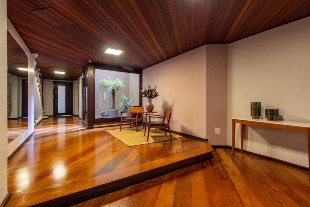 Apartamento para venda no bairro Santana em Porto Alegre