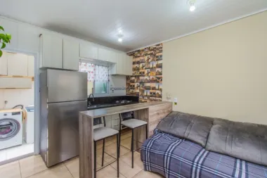 Casa em Condomínio para venda no bairro Niterói em Canoas