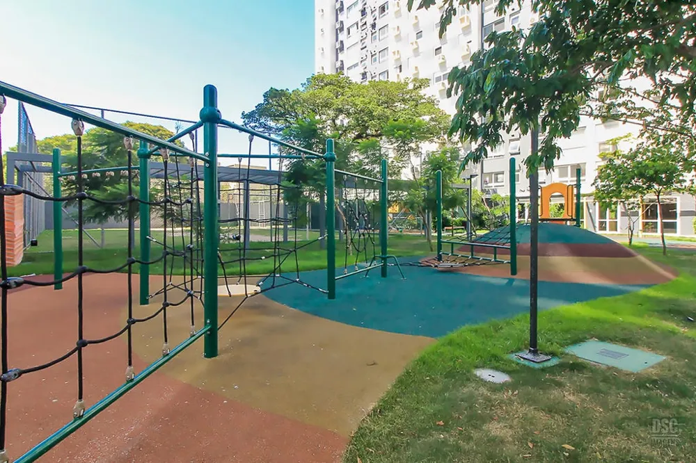 Apartamento para venda no bairro São Sebastião em Porto Alegre