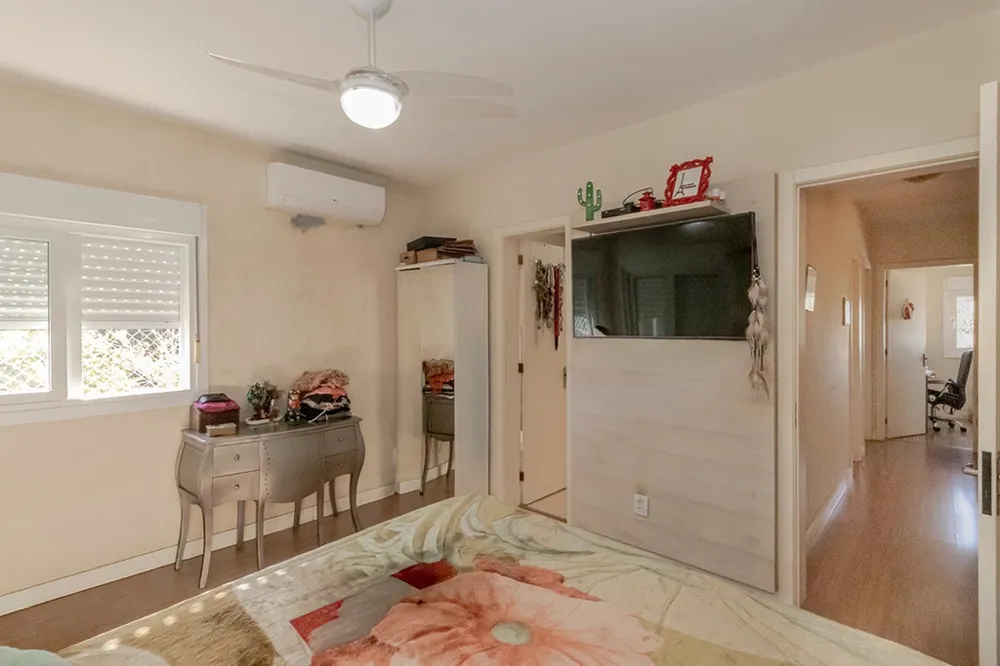 Casa para venda no bairro Lomba do Pinheiro em Porto Alegre