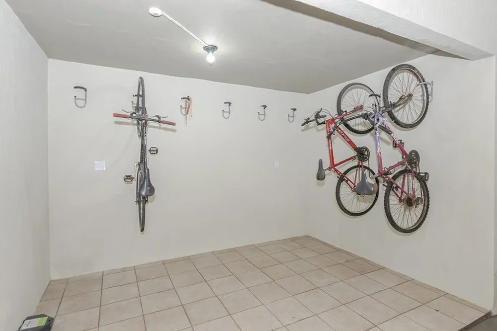 Apartamento para venda no bairro Passo da Areia em Porto Alegre