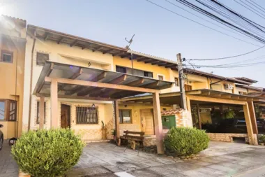 Casa em Condomínio para venda no bairro Aberta dos Morros em Porto Alegre