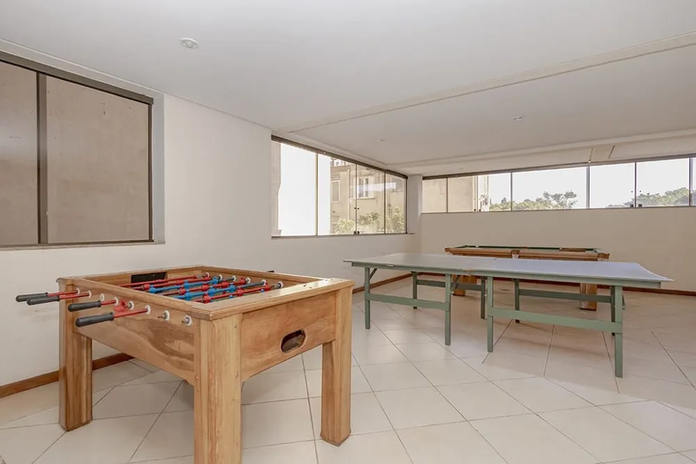 Apartamento para venda no bairro Passo da Areia em Porto Alegre