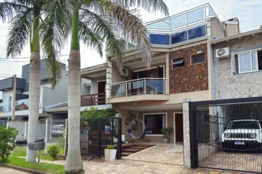Casa em Condomínio para venda no bairro Hípica em Porto Alegre