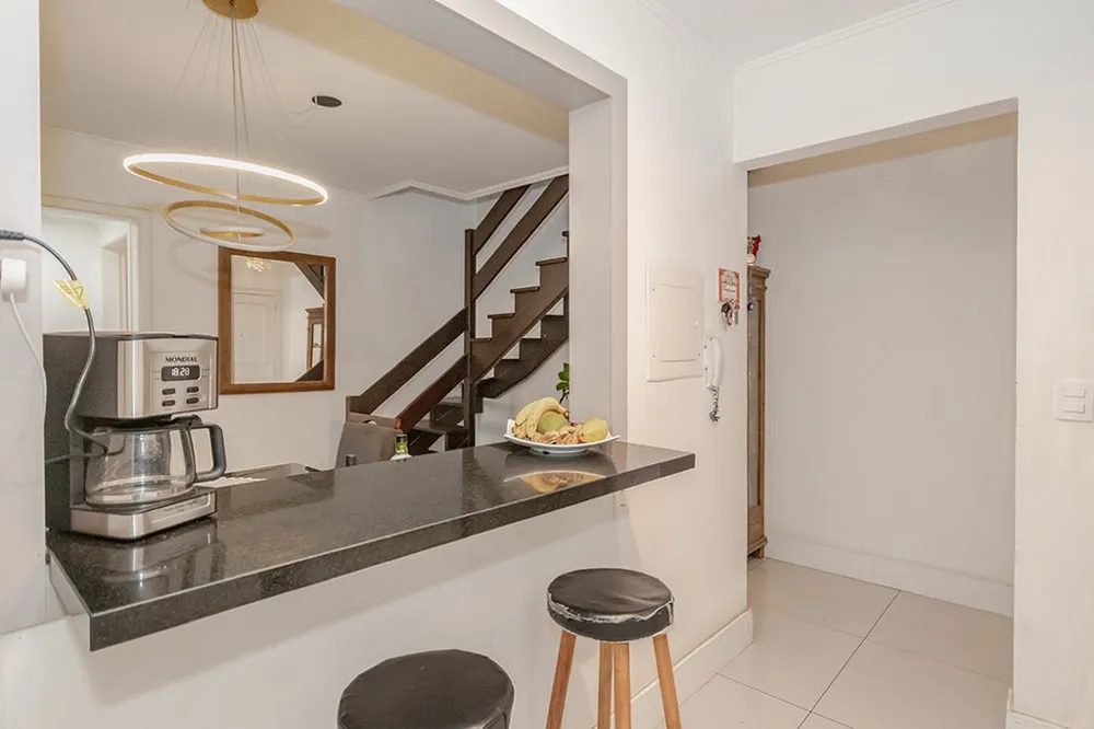 Cobertura Duplex para venda no bairro Nonoai em Porto Alegre