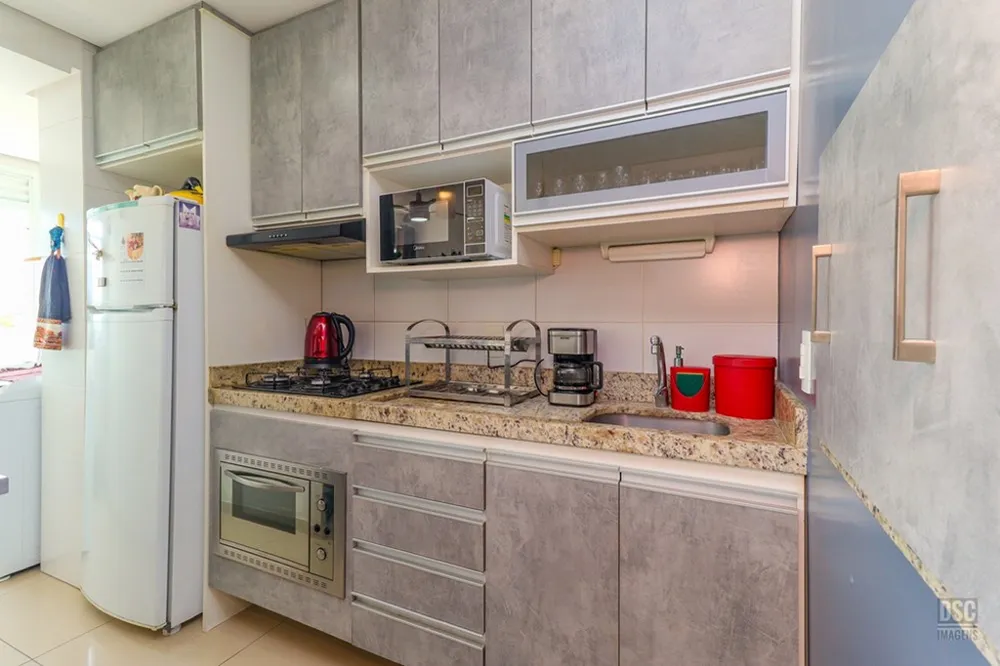 Apartamento para venda no bairro Medianeira em Porto Alegre