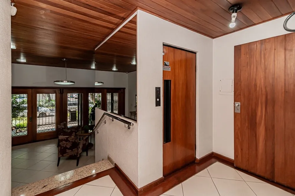 Cobertura Duplex para venda no bairro Jardim Lindóia em Porto Alegre