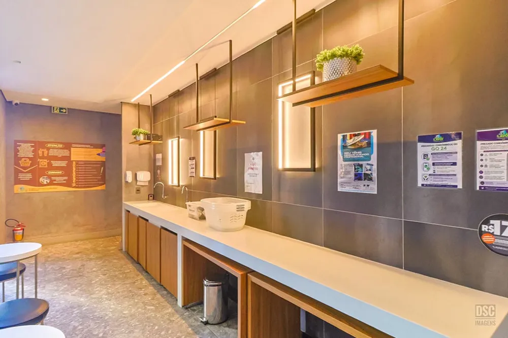 Apartamento para venda no bairro Moinhos de Vento em Porto Alegre