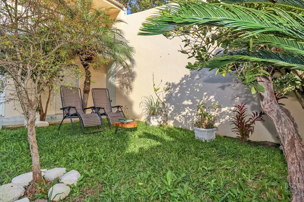 Casa para venda no bairro Jardim Itu em Porto Alegre