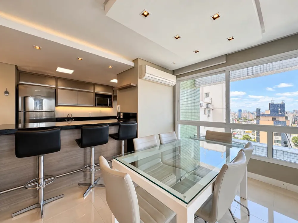 Apartamento para venda no bairro Petrópolis em Porto Alegre