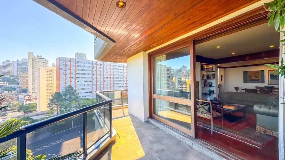 Cobertura Duplex para venda no bairro Petrópolis em Porto Alegre