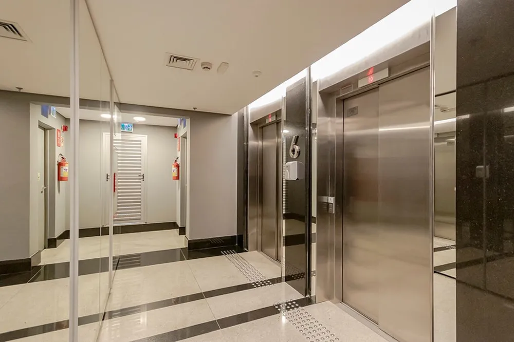 Sala para venda no bairro Santana em Porto Alegre