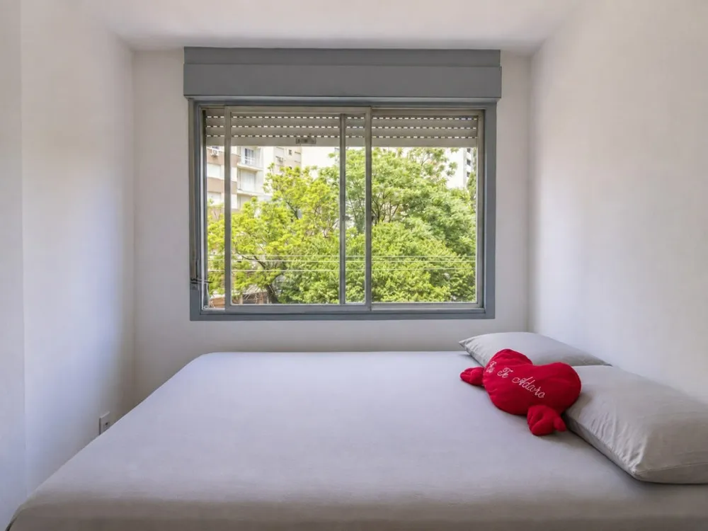 Apartamento para venda no bairro Centro Histórico em Porto Alegre