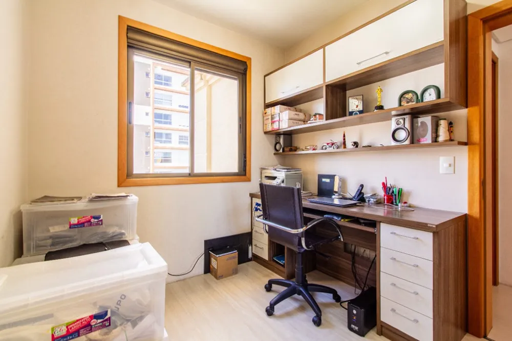 Apartamento para venda no bairro Jardim Botânico em Porto Alegre