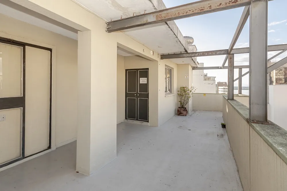 Apartamento para venda no bairro Centro Histórico em Porto Alegre