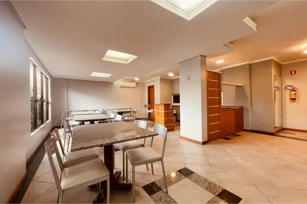 Apartamento para venda no bairro Petrópolis em Porto Alegre
