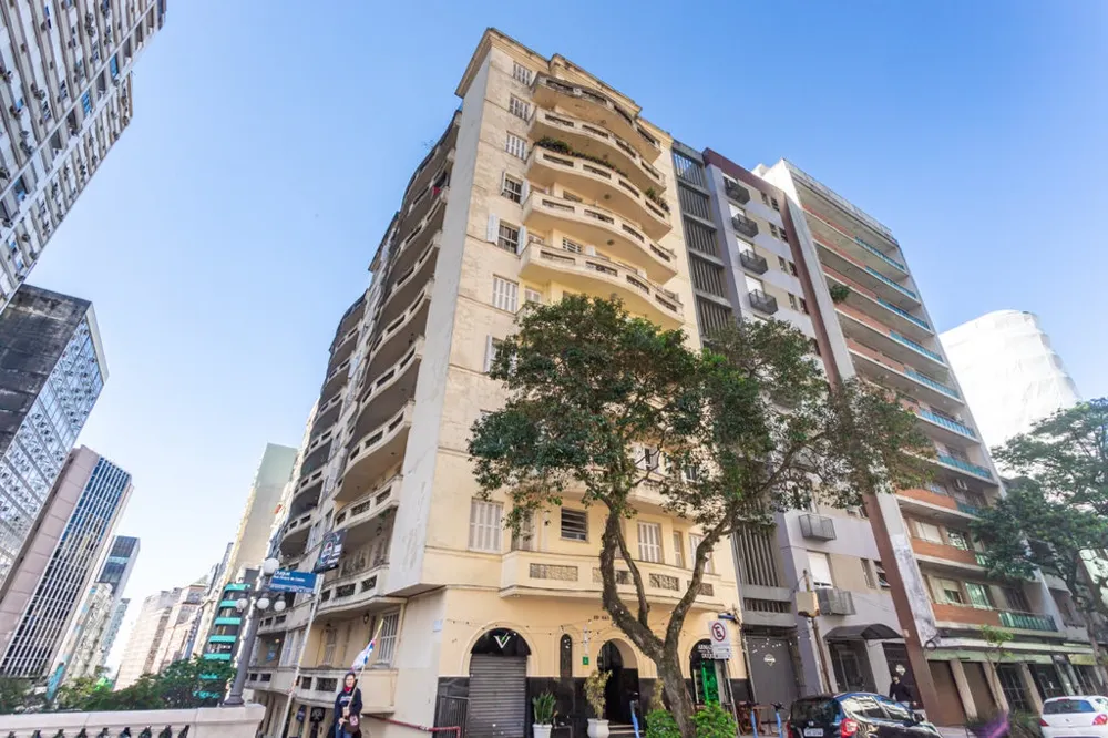 Apartamento para venda no bairro Centro Histórico em Porto Alegre