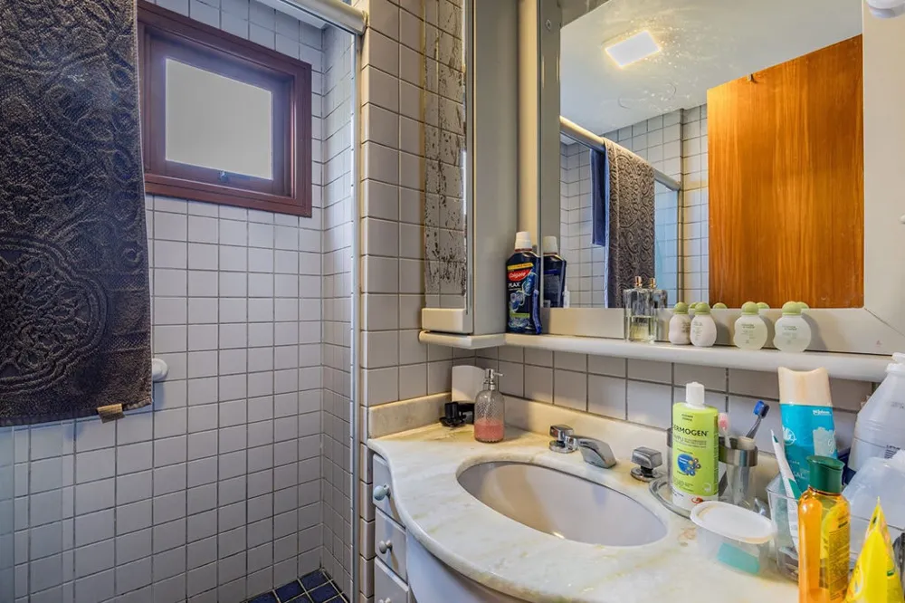 Apartamento para venda no bairro Moinhos de Vento em Porto Alegre