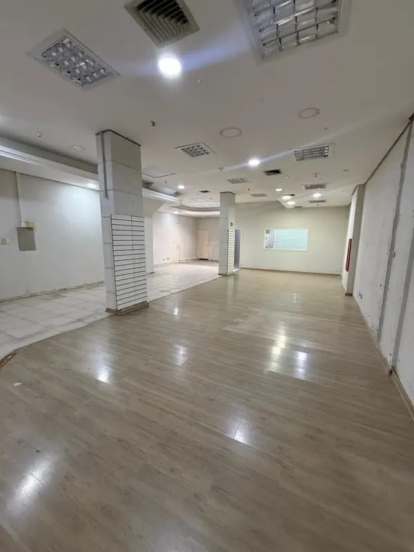 Loja comercial para venda no bairro Centro em Canoas