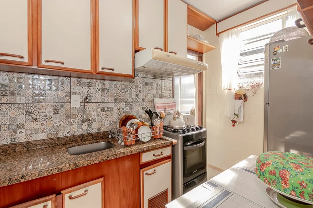 Apartamento para venda no bairro Partenon em Porto Alegre