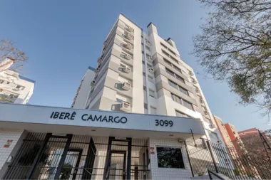 Apartamento para venda no bairro Chácara das Pedras em Porto Alegre
