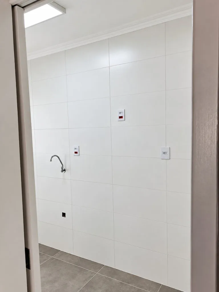 Apartamento para venda no bairro Rubem Berta em Porto Alegre