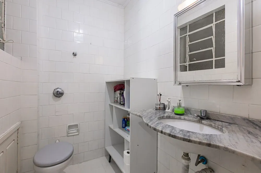 Apartamento para venda no bairro São João em Porto Alegre