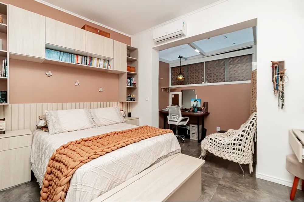 Apartamento para venda no bairro Centro Histórico em Porto Alegre