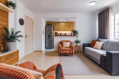 Apartamento para venda no bairro Vila Ipiranga em Porto Alegre