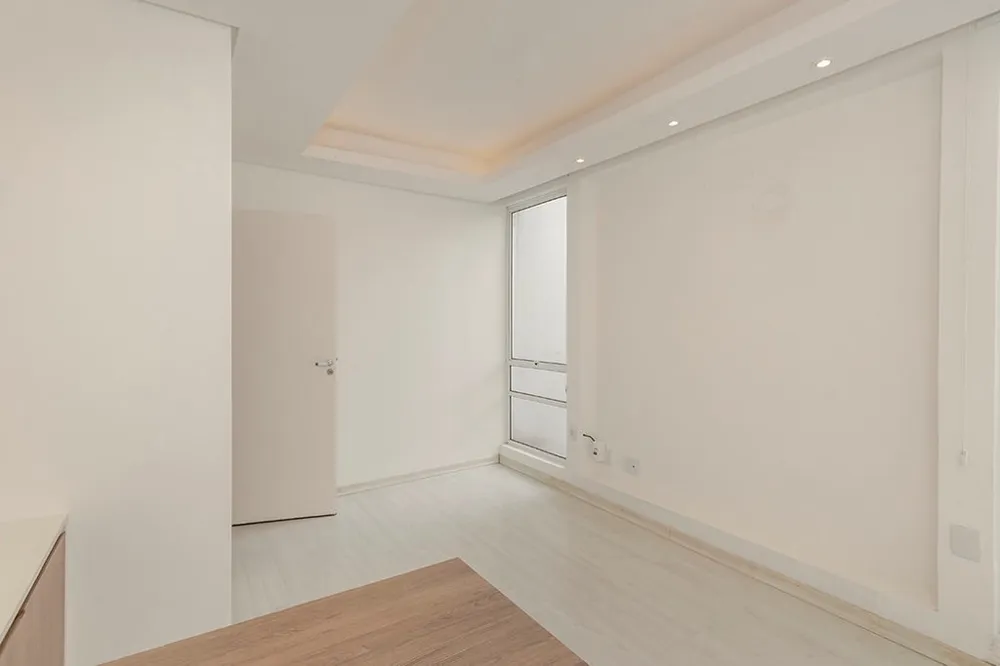 Sala para venda no bairro Petrópolis em Porto Alegre