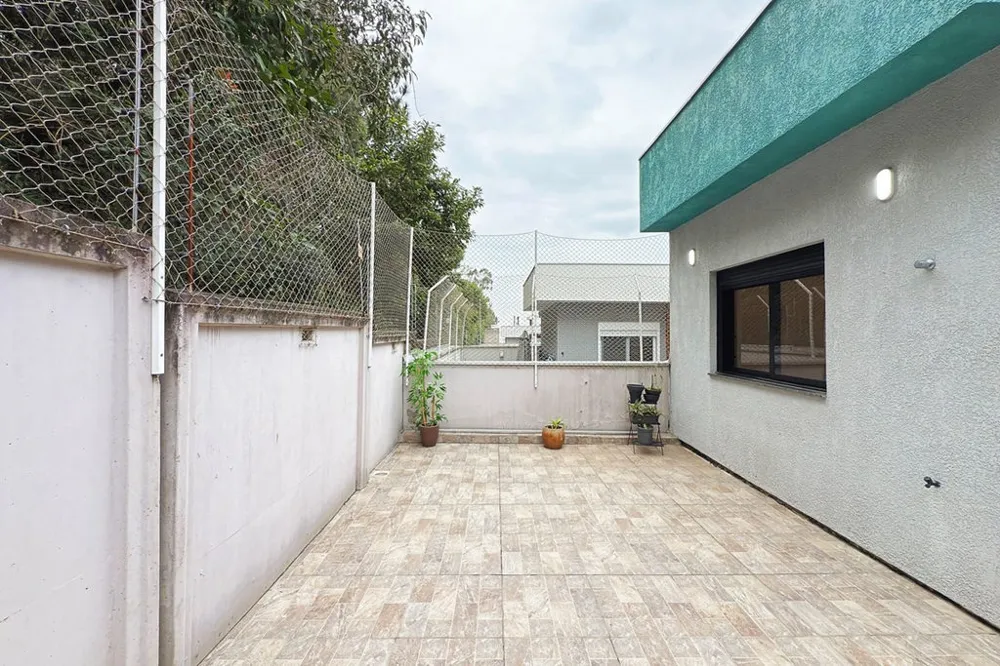 Casa em Condomínio para venda no bairro Hípica em Porto Alegre