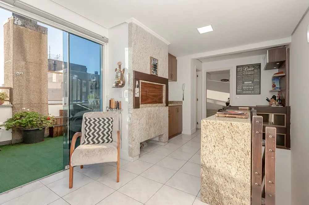 Cobertura Duplex para venda no bairro Nonoai em Porto Alegre