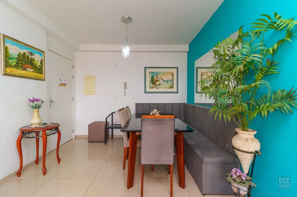 Apartamento para venda no bairro Medianeira em Porto Alegre